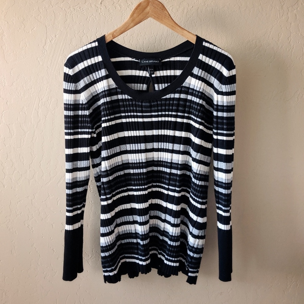 Lane Bryant B/W Striped Ribbed Sweater Size 22/24
